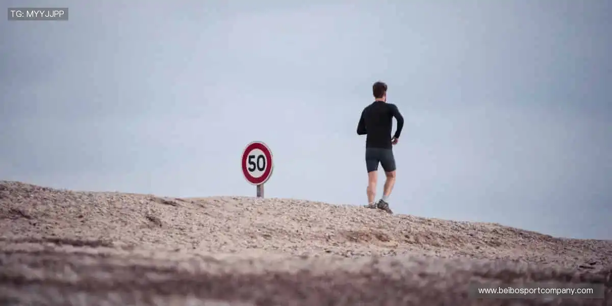 赛场之外,我们与你同在 —— 实时解说,深度分析!🎙️📊